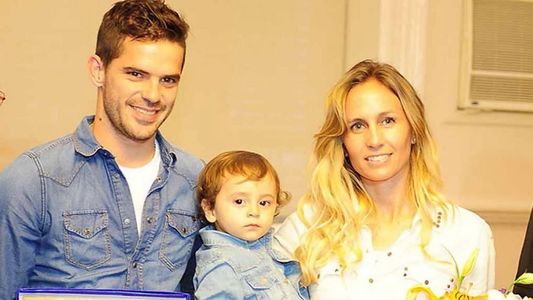 El tierno mensaje de Gago a su mujer en su aniversario: Sos el gran sostén de esta familia