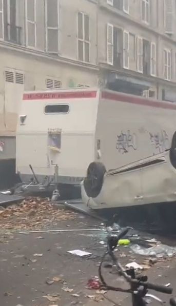 Nuevos enfrentamientos y 11 detenidos en París por el ataque racista al centro kurdo