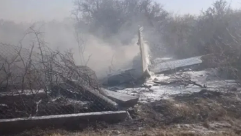 Avioneta estrellada en San Luis: murió el piloto y los otros tripulantes están graves (Foto: Agencia DERF). Avioneta estrellada en San Luis: murió el piloto y los otros tripulantes están graves (Foto: Agencia DERF).