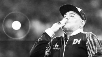 Maradona eligió a los seis jugadores que lo enamoraron del fútbol