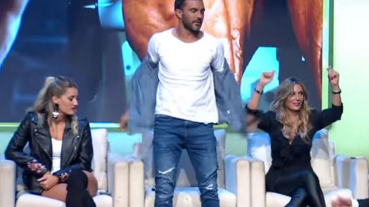 Marengo le pidió a Cubero que se saque la camisa, ¡ante la fuerte mirada de Viciconte!