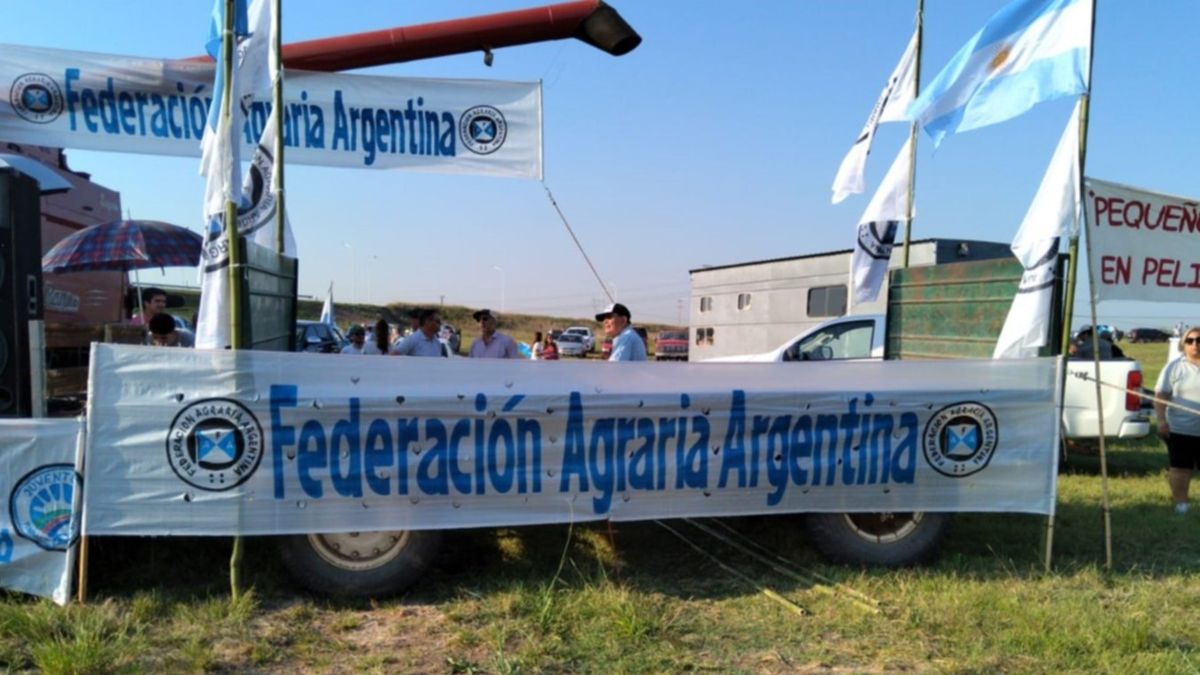 La Federación Agraria se moviliza al Congreso en reclamo de un salvataje  extraordinario para las economías regionales