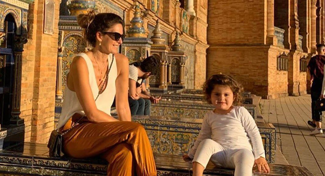 La hija de Isabel Macedo y Juan Manuel Urtubey comenzó el jardín en España