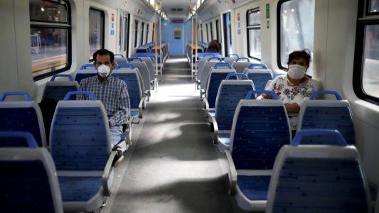 Hay paro de trenes este martes en todo el país y amenazan con más medidas