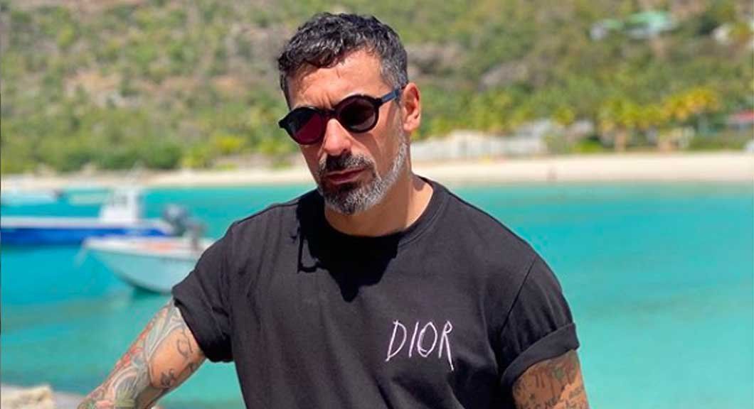 El peor dolor de cabeza de Pocho Lavezzi en plena cuarentena: recibe amenazas y porno extorciones