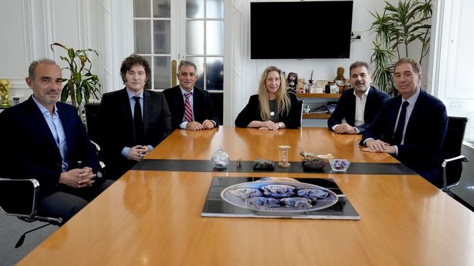 La Libertad Avanza y el PRO sellaron su acuerdo en PBA: quiénes son los candidatos de Milei para provincia