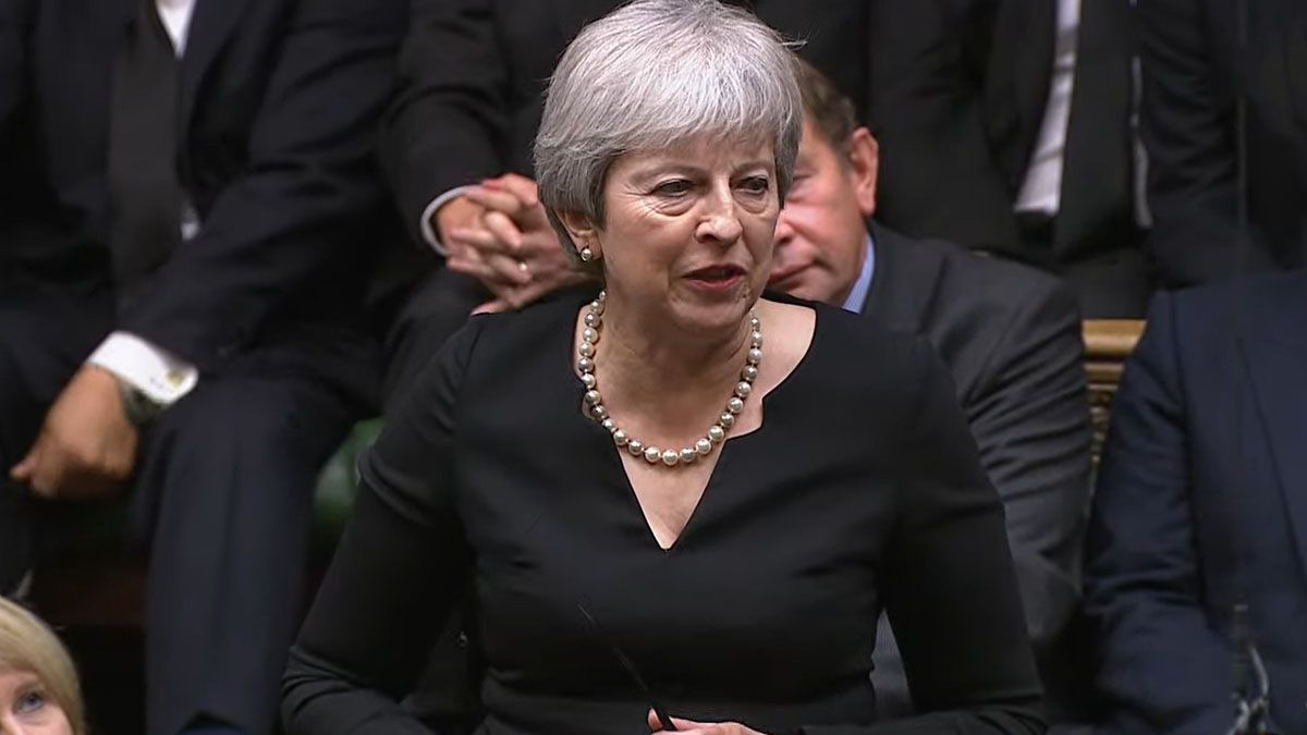 Theresa May, ex primera ministra,emocionada en su recuerdo de su trato con la reina Isabel II (Foto: Captura de TV)