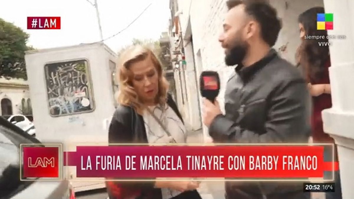 Tras el plantón de Barby Franco al programa Las Rubias (Net TV), Marcela Tinayre aseguró filosa que ahora la agenda de su programa está cubierta hasta fin de mes.  