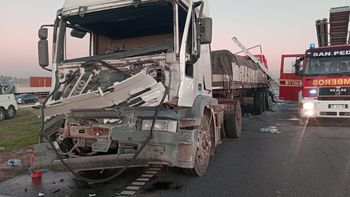 El humo del Delta provocó un triple choque en San Pedro y se cobró una vida