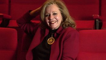 ¡Mirá con qué mega estrella de Hollywood salió Pinky!