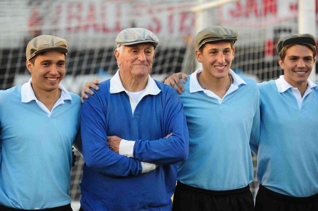 Murió Amadeo Carrizo, una leyenda de River y del fútbol argentino