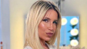 Flor Peña la rompió toda con su foto en lencería negra transparente. Flor Peña la rompió toda con su foto en lencería negra transparente.