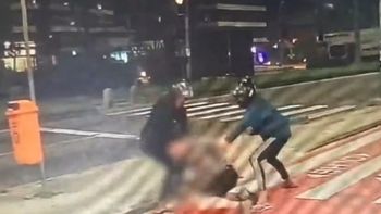 Video: motochorros atacaron brutalmente a un turista argentino en Brasil y lo dejaron inconsciente