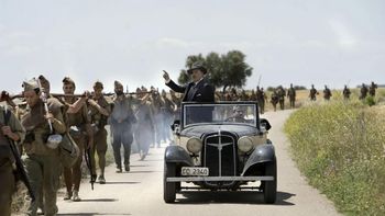 Dónde ver la película española que es furor y está dirigida por un ganador del Oscar