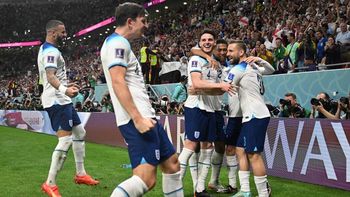 ¡goleada y a octavos! inglaterra vencio 3-0 a gales y paso a la siguiente ronda del mundial ¡goleada y a octavos! inglaterra vencio 3-0 a gales y paso a la siguiente ronda del mundial
