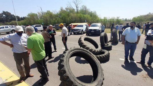 San Luis sitiada: productores cortan accesos desde Córdoba, La Pampa y Mendoza