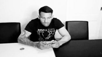 Carlos Tevez ya es social: el delantero de Boca abrió sus redes