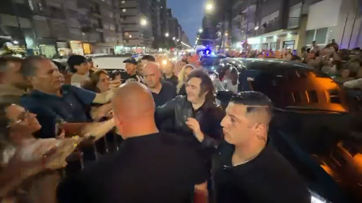 Milei llegó con el Tour de la Gratitud a Mar del Plata: Dentro de poco vamos a tener leyes de países razonables