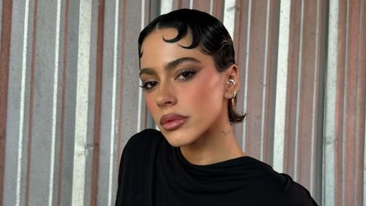 Tini Stoessel fue vista en una plaza porteña y dejó impactantes imágenes: Escenas fuertes