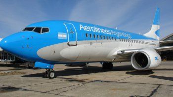 El presidente de Aerolíneas criticó al grupito de personas que hace paro y reiteró que no está en agenda privatizar la compañía