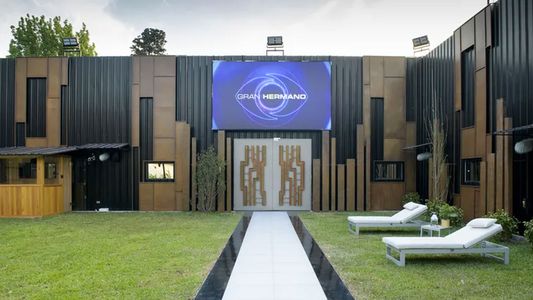 Sacaron de una lista de invitados VIP a un ex Gran Hermano 2022 por sus comentarios homofóbicos