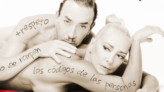 Aníbal Pachano y Andrea Ghidone, desnudos para la campaña “Mi cuerpo dice”