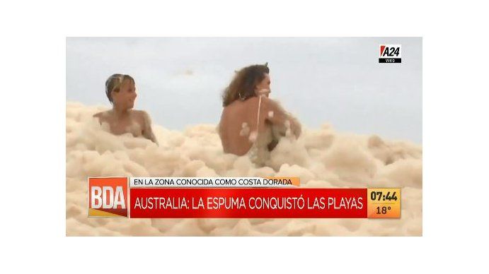 Australia vivió un fenómeno en el mar, donde se llenó de olas de espuma