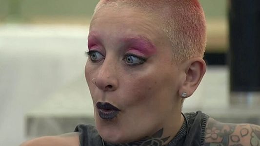 Los videos de Furia de Gran Hermano cantando y tocando la guitarra: ¡La rompe!