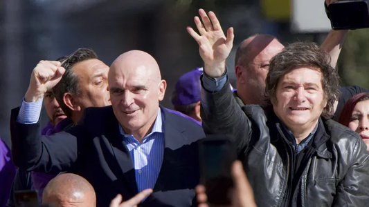 Milei calificó como gesto noble la renuncia de Espert y denunció una operación siniestra