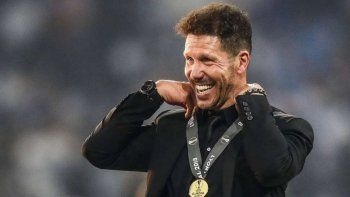 Un ex compañero de Simeone cuestionó su estilo: Su fútbol es destruir y jugar de contraataque