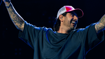 Melendi vuelve a la Argentina: llega al Arena con Pop Rock y todos sus hits