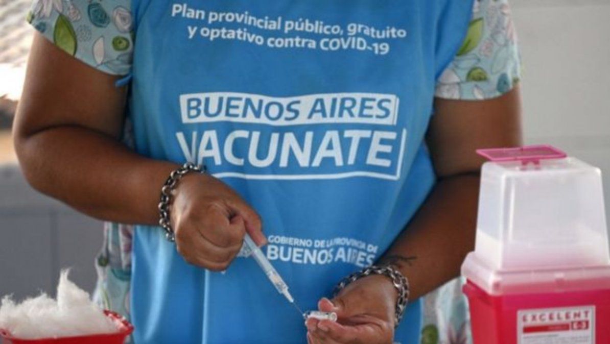 En CABA continúa la inmunización con vacunas COVID-19