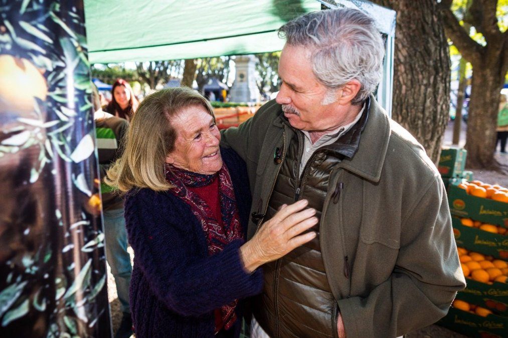 En campaña, Solá se kirchneriza: elogió el “programa” de Cristina y les pegó a Urtubey y Pichetto