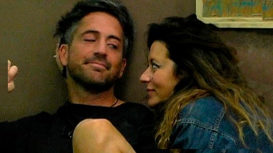 Devi se puso nervioso tras un mensaje que Eugenia: Me pasé, ¿no?