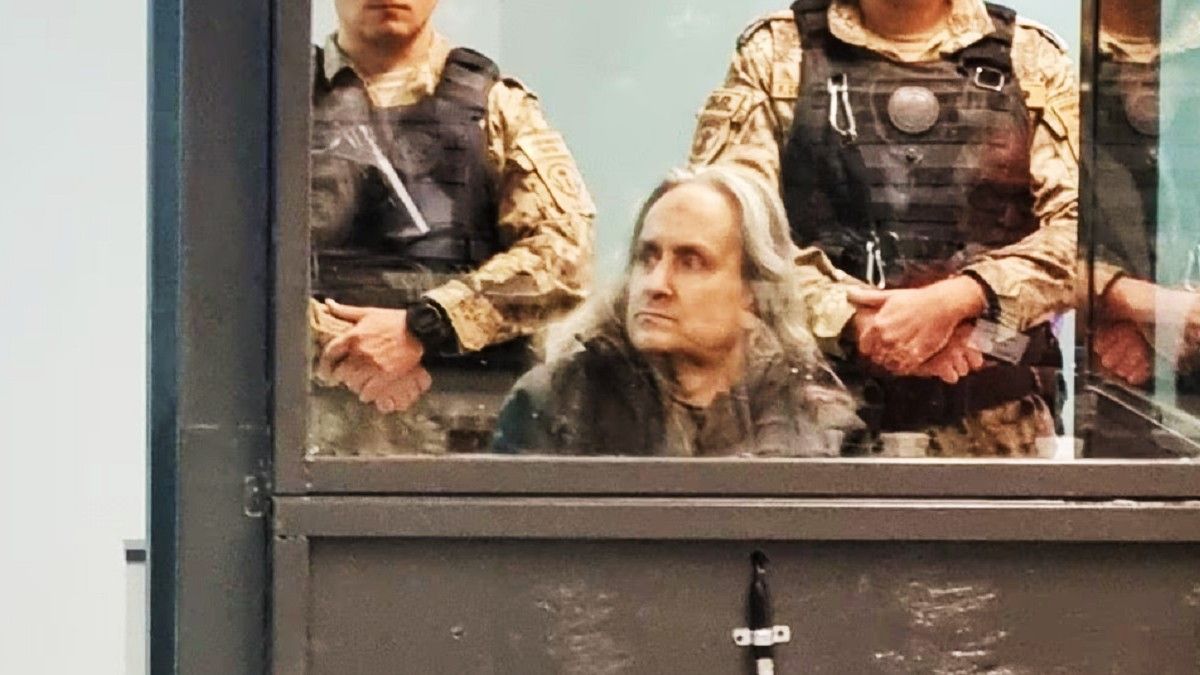 Roberto Carmona (62)