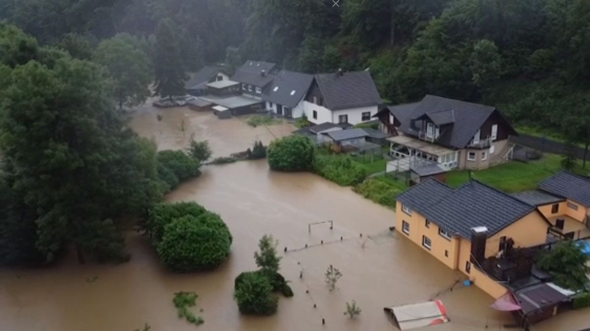 Hay más de 1.300 personas desaparecidas por las inundaciones en Alemania (Foto: AP)