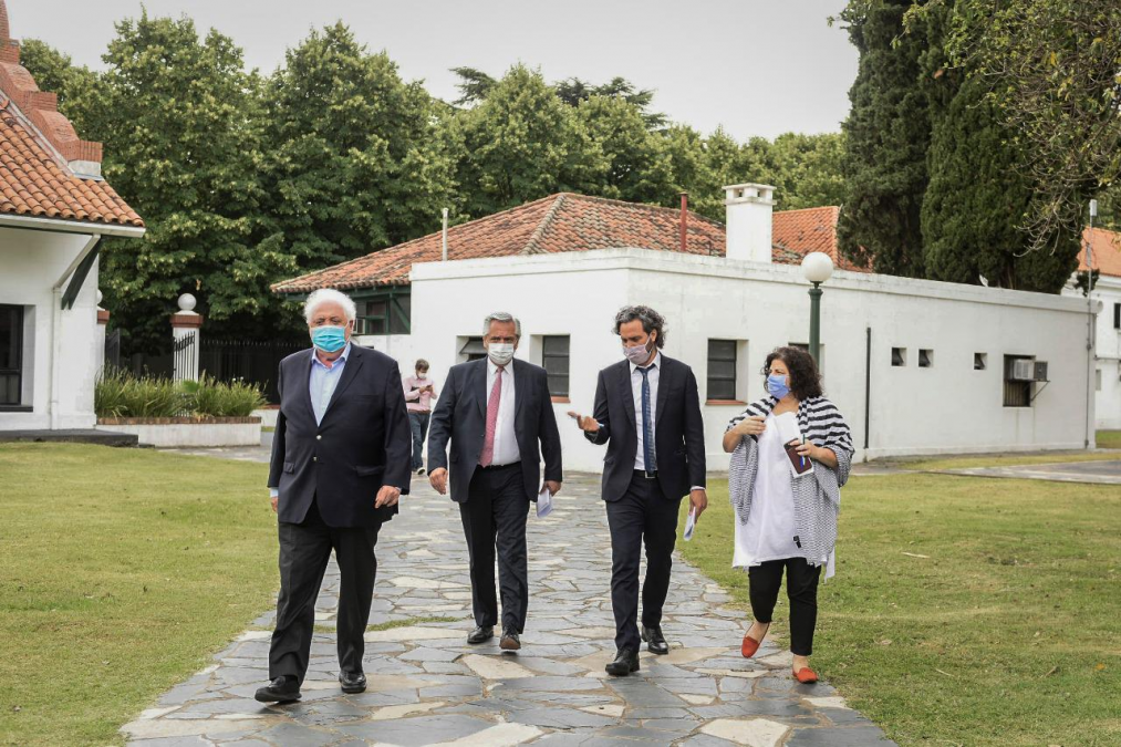 Alberto, gobernadores e intendentes: el dilema por el costo político y económico de volver a decretar una cuarentena
