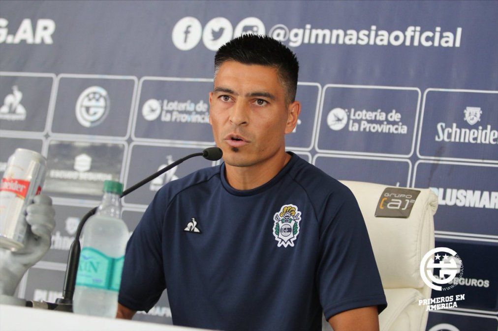Paolo Goltz firmó con Gimnasia: otro refuerzo de jerarquía para Maradona