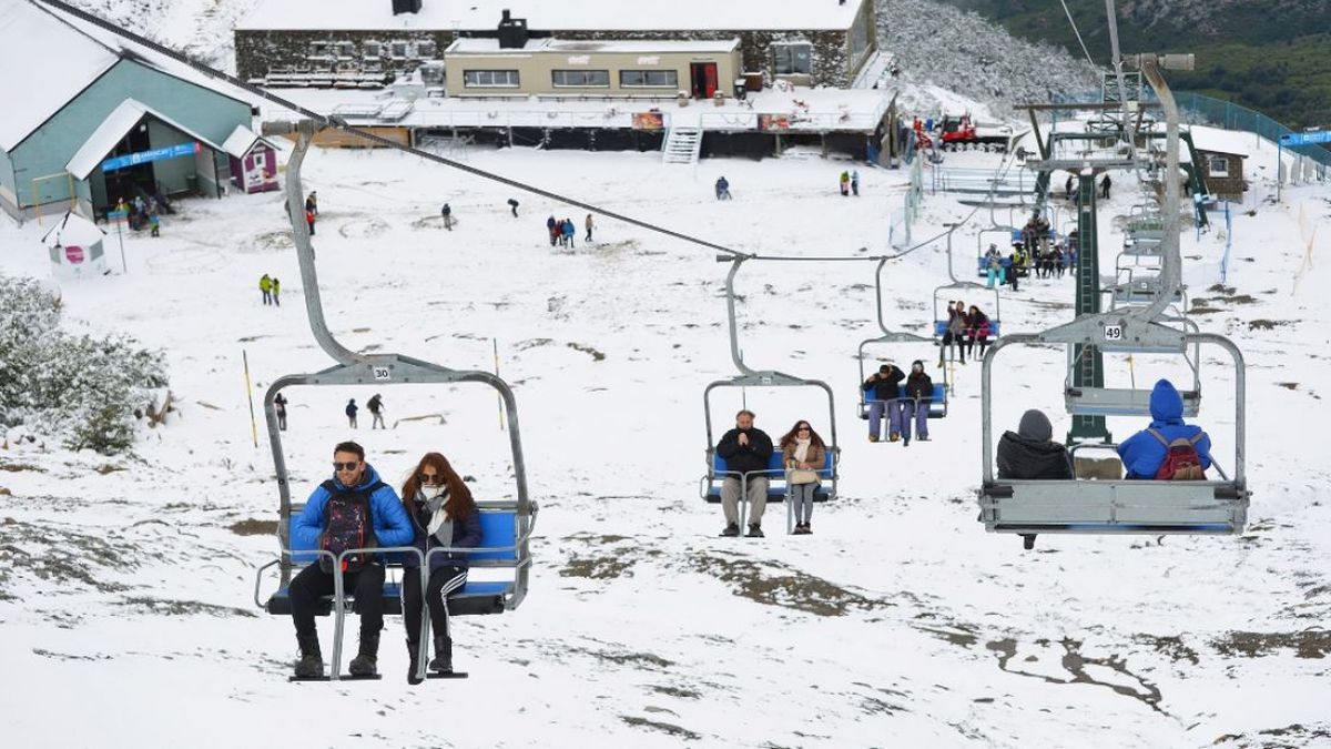 Brasil, con el 22%, y Uruguay, con el 17%, son los países que más turistas aportaron al país en lo que va del año. (Archivo)