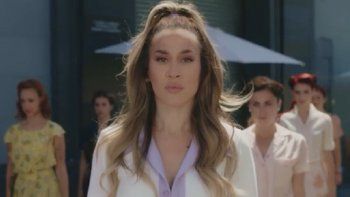 Jimena Barón reapareció en las redes con un look llamativo