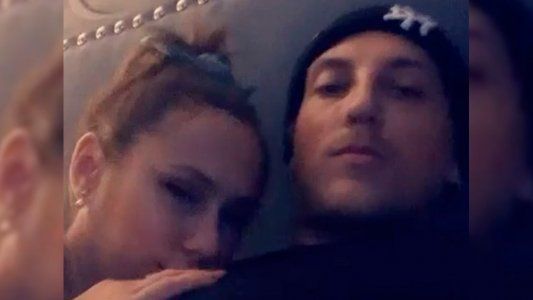 El baile ultra hot de Barby Silenzi y El Polaco durante la tarde de lluvia