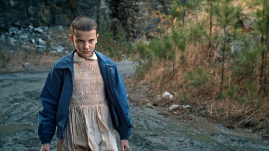 Eleven, de Stranger Things, publicó un video de cómo la raparon para su personaje