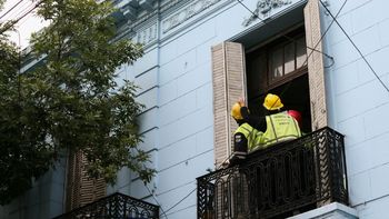 El hecho se produjo en una vivienda situada en la Avenida Rivadavia 8758. Foto: Gobierno de la Ciudad de Buenos Aires. El hecho se produjo en una vivienda situada en la Avenida Rivadavia 8758. Foto: Gobierno de la Ciudad de Buenos Aires.