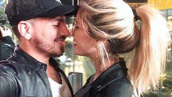 Fede Bal cruzo una provincia para besar a Laurita Fernández