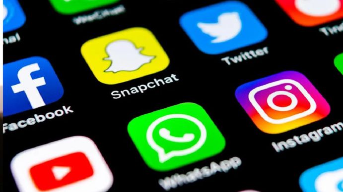 Comprar seguidores: el arma secreta de los famosos