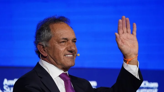 Daniel Scioli negó los rumores de que declinaría su precandidatura a Presidente: No me van a desanimar, tenemos un plan de gobierno