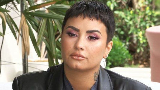 Paranormal: la cantante Demi Lovato cantó con espíritus