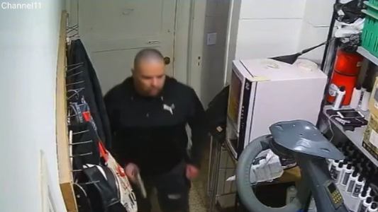 Crimen del peluquero: se conocieron nuevos videos que muestran al asesino persiguiendo al dueño