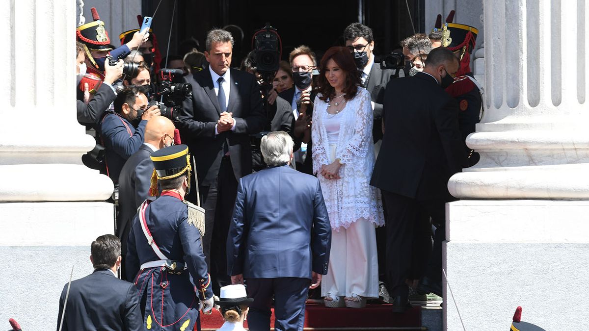 El presidente Alberto Fernández llegó poco antes del mediodía al Congreso de la Nación