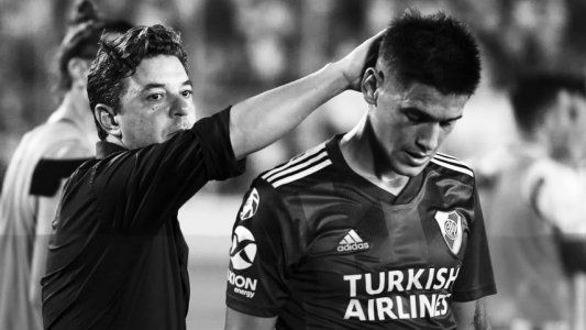 Si vende a Pezzella, Fiorentina irá con todo para sacarle a River a Martínez Quarta